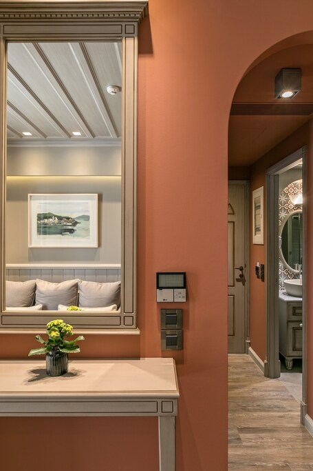 Estia Boutique Apartments - Image 8