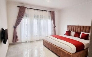 Bungalow, 3 Bedrooms, Balcony, Garden View