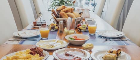 Free daily local cuisine breakfast