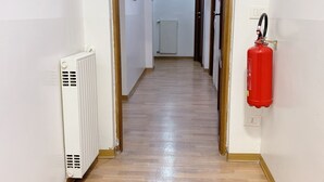 Deluxe Room, 1 Bedroom | In-room safe, desk, rollaway beds (surcharge), WiFi (free) - RM Guesthouse (Rome)