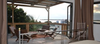 La Gaulette Grand Loft, basseng og panoramautsikt over sjøen 