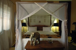 Ropa de cama de alta calidad, colchones Select Comfort, caja fuerte