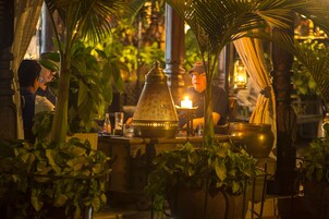 Bar (en el alojamiento)