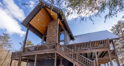 Private Cabin|Pool Access|Fireplace On Deck|Firewood|Lake/Waterfalls-GOLF-XTRAS