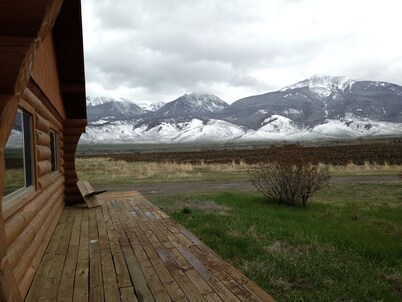 Peaceful, Mountain Setting.  Yellowstone Country.