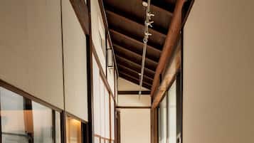 基础独立别墅, 2 间卧室, 双浴室, 海滨 | 2 多间卧室、笔记本电脑工作区、免费 WiFi、床单