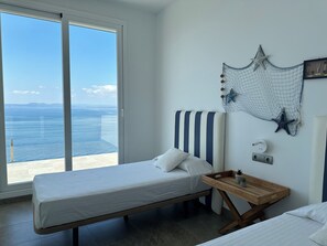 4 chambres, fer et planche à repasser, Wi-Fi gratuit, draps fournis