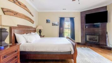 5 bedrooms, iron/ironing board, travel crib, WiFi