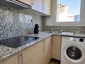 Fridge, microwave, coffee/tea maker, toaster