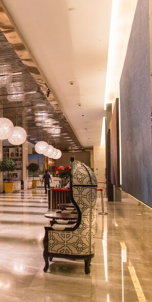 บริเวณนั่งเล่นที่ล็อบบี้