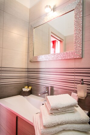 อ่างล้างมือ