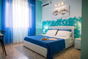 Double Room (Turchese) | Premium bedding, in-room safe, desk, blackout drapes