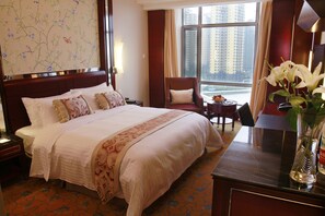 Business Double Room | Minibar, in-room safe, desk, blackout drapes - Xiaogan Yuji Grand Hotel (Xiaogan)