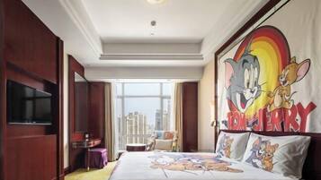 Minibar, két bảo mật tại phòng, bàn, màn/rèm cản sáng