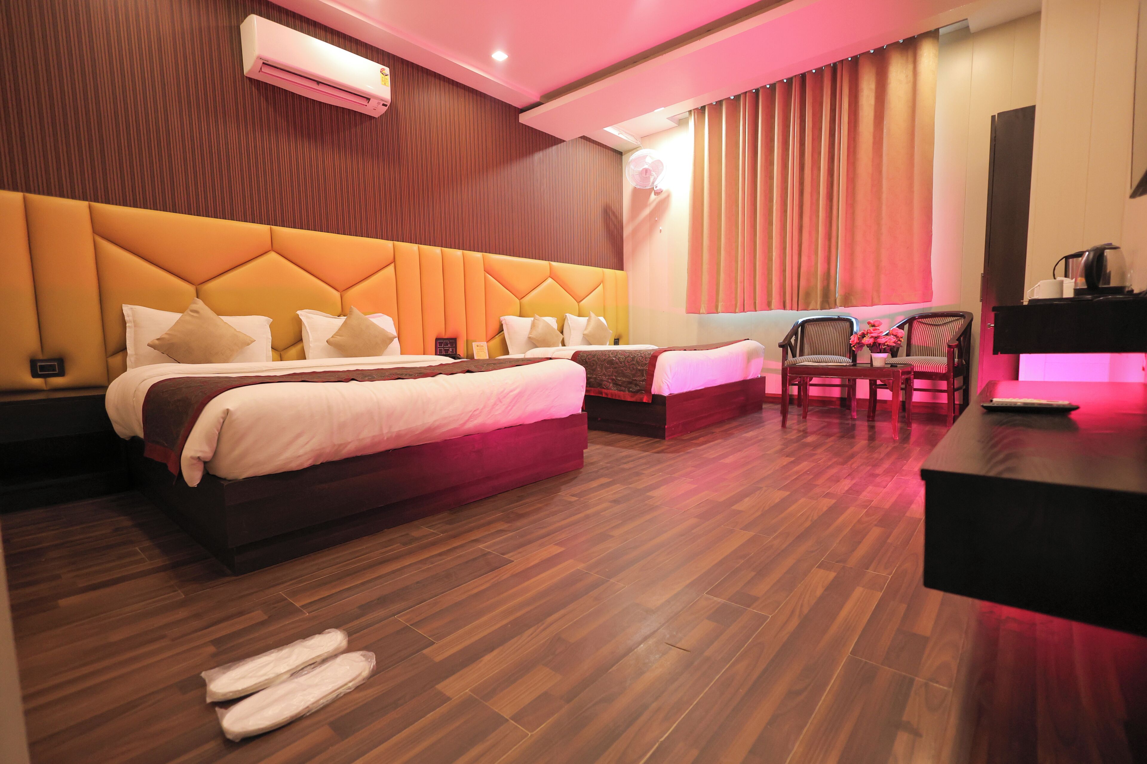 Coffres-forts dans les chambres, bureau, lits pliants/supplémentaires