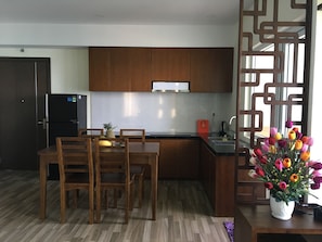 Refrigerador, utensilios de cocina