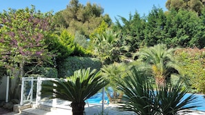 Pool - Homerez - Villa in Agde. (Agde)