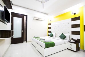 Desk, free WiFi - Airport Hotel Star Inn (New Delhi)