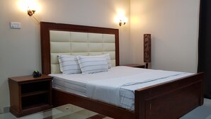 Room - Plaza INN Hotel (Rahim Yar Khan)