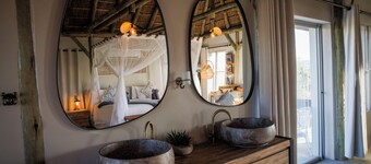 Tsauchab River Lodge