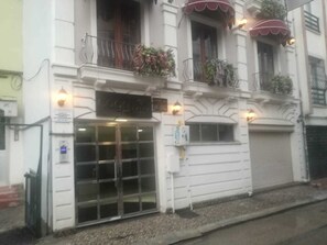 Entrada de la propiedad