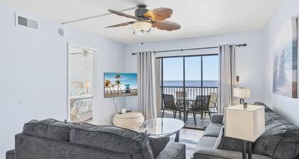 Suuret Hinnat Yönä! 2bdrm / 2bth Condo Beach