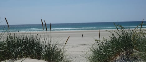 Na praia