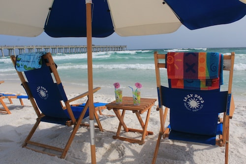 REMAINING AUG STAYS-10% OFF!-RATES POSTED-DAILY FREE CHAIR SERVICE! 306 REVIEWS!
