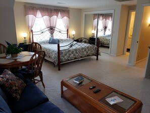 10 bedrooms, iron/ironing board, travel crib, free WiFi