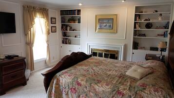 10 bedrooms, iron/ironing board, travel cot, free WiFi