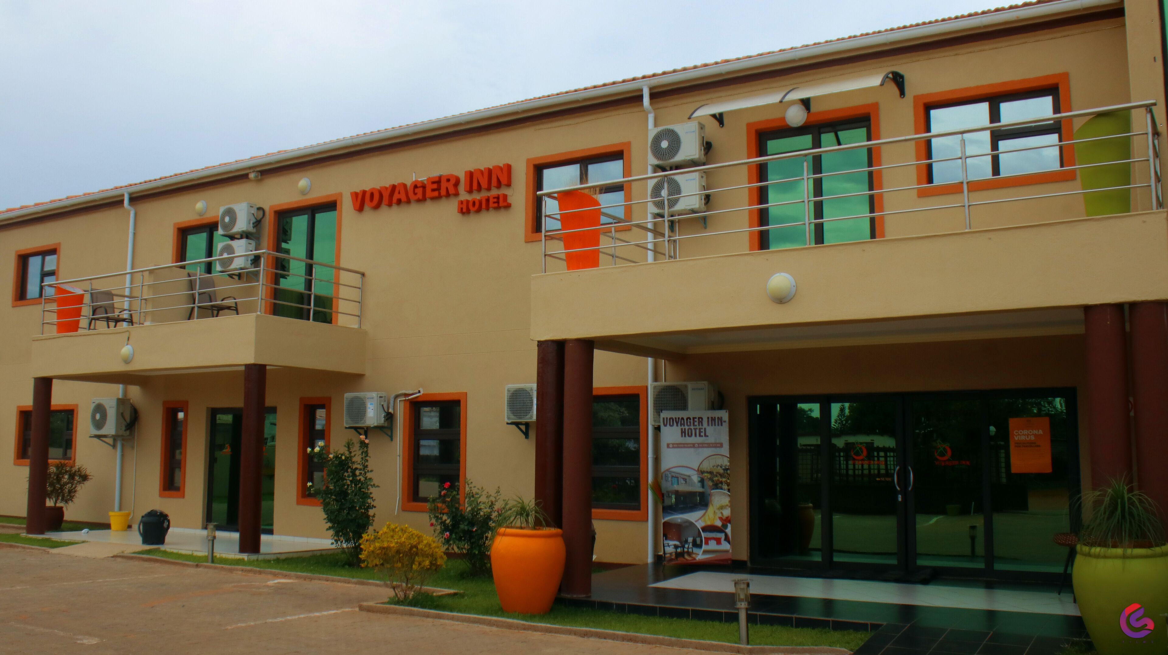 Entrée de l’hébergement