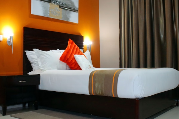 Egyptian cotton sheets, premium bedding, down duvets, Tempur-Pedic beds