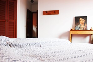 Double Room | 1 bedroom, free cribs/infant beds, free WiFi, bed sheets