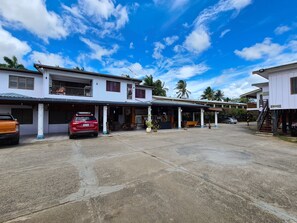 Front of property - Blue Light Village hotel (Nadi)