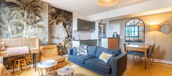 Beautiful apartment beautifully decorated for 4 on the Quays of Bordeaux