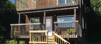 アラスカホリデーホームズ - ファーンクリークホーム。街に近い場所、快適さと景色