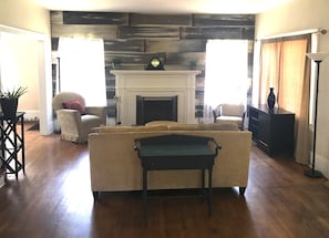 Smart TV, fireplace, books
