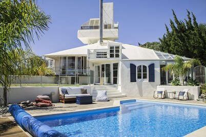 National Award Winner with Stunning View