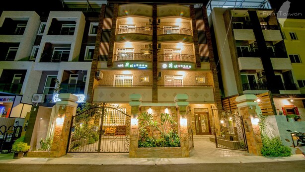 Unclassified image, 1 of 46, button - Holby No.8 Elevator Homestay (Taitung)