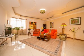 Pengeskab på værelset, gratis Wi-Fi