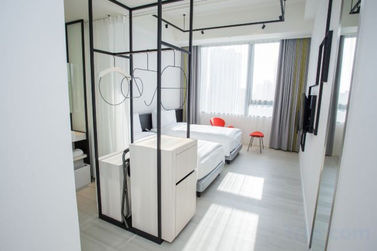 Treat Room