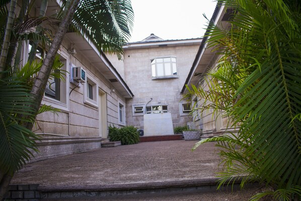 Voorkant van accommodatie