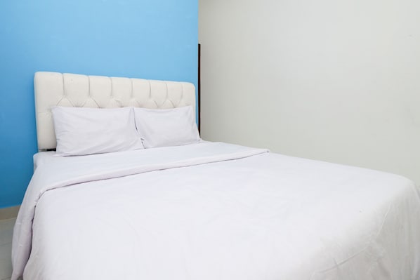 Standard Double Room | Desk, free WiFi