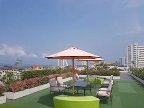 Terrace/patio - Art on the Hill (Pattaya)