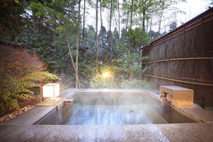 Aguas termales