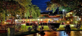 Miridiya Lake Resort