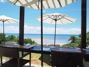 Beach - ZOE RESORT THE Sunset Village OKINAWA CHATAN (Chatan)