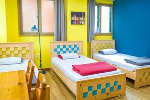 Classic Triple Room (203) | Soundproofing, iron/ironing board, free WiFi, bed sheets - Midtown Hostel (Daegu)
