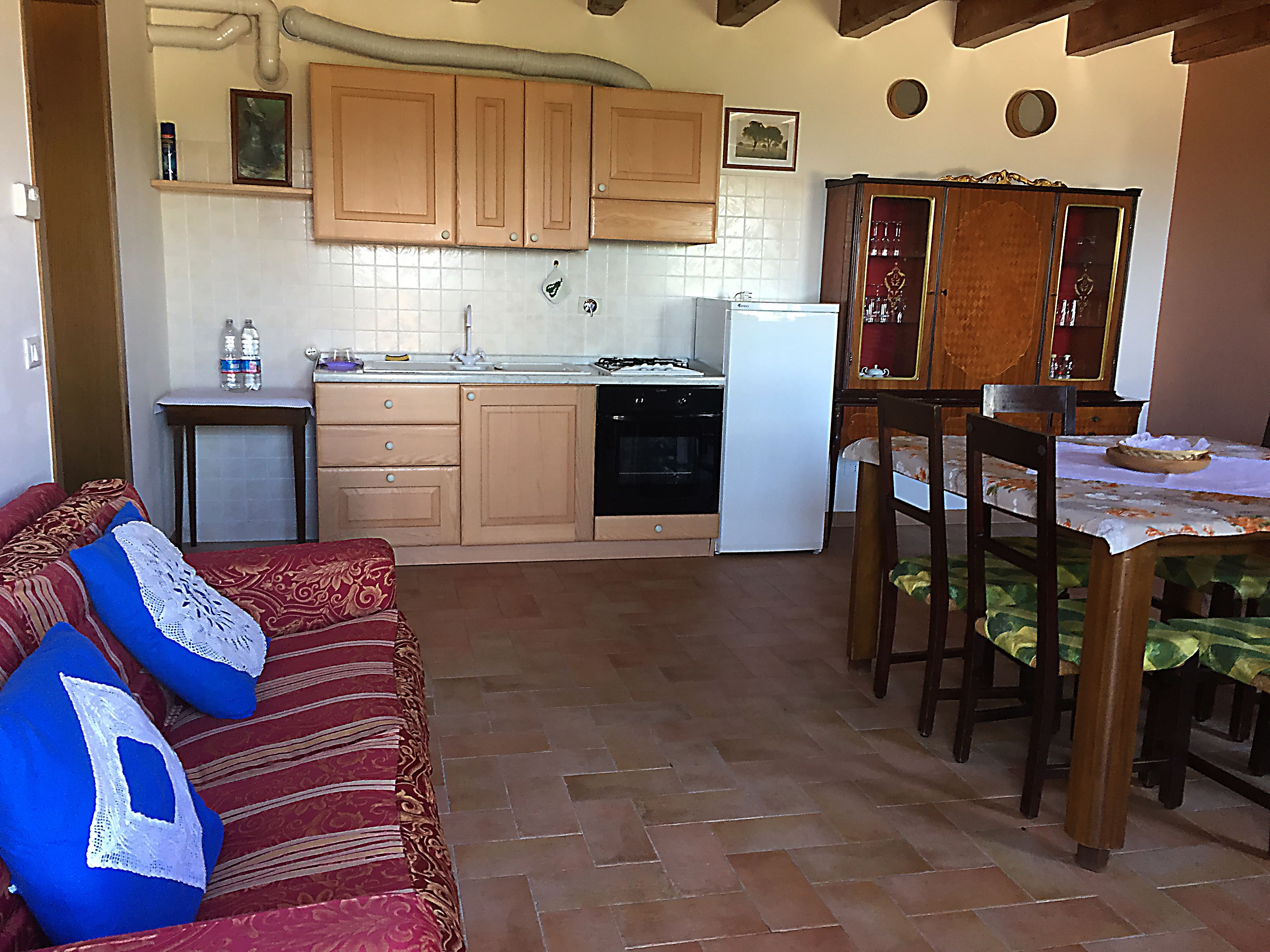 Apartment, 1 Bedroom, Ground Floor (Apt 8) | Living area | Flat-screen TV
