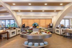 Desayuno buffet incluido todos los días
